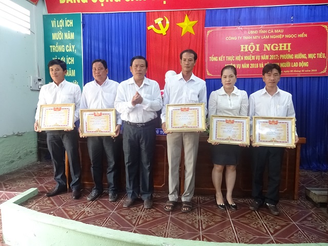 Hội nghị tổng kết thực hiện nhiệm vụ năm 2017; phương hướng, mục tiêu, nhiệm vụ năm 2018 và hội nghị người lao động công ty